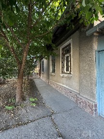 Продаётся дом 100кв. 4.5 сот. Саламатина 1 линия, ор-р: Братские М
