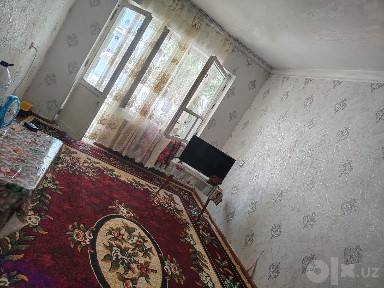 Yakkasaroyda 34 m² uy sotiladi - qulay joylashuv, Askiya bozori yaqin