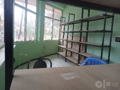 Istiroxat bog'ida joylashgan Kafe binosi