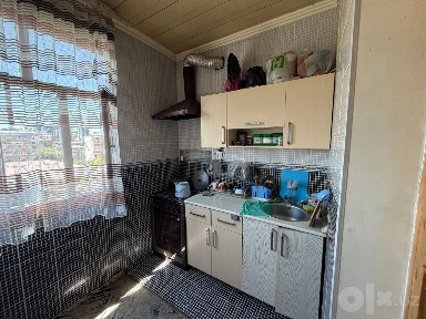 Продаётся кв В Спутнике-16 не далеко от метро Чистенькая. (76000&)