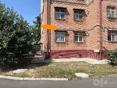 Срочно продаётся 3 х комнатная квартира. Под офис, нежило. Янги хаёт