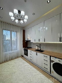 Авторский ремонт и 3 панорамных окна на Шота руставели - 47 м²'