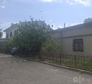 Чиланзар Лутфий махаллада 3.44 сотих ховли сотилади