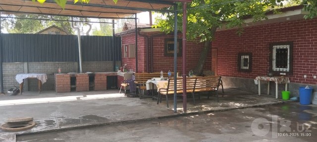 Продаётся своя дача. Янгиюль, дачный поселок Ветеран