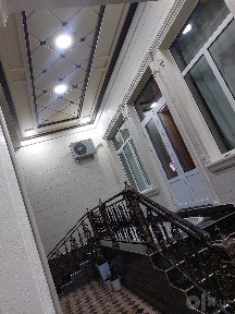 280000у.е. Медгарадок рупарасида ТВТУ 5 сотик 7 хона евро дом Кенгмакон
