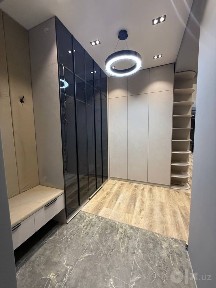 ПРОДАЕТСЯ 1-КОМНАТНАЯ КВАРТИРА Мирзо Улугбек Буюк Ипак Караван Авеню