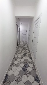 Olmos maxallasida 3 xonali 2- etajda joylashgan 70 kvadrat