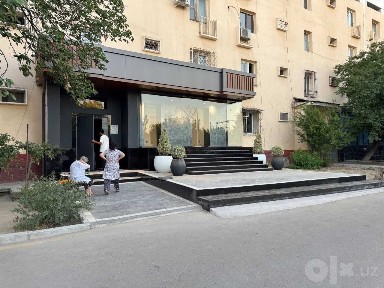 Аренда под: Аптека, Офис, Стаматалогия и т. д. Ор: Самара ресторан 72кв. м