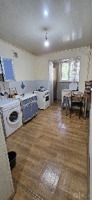 Сдаётся квартира Чиланзар 6 квартал 1/4/4 кирпич
