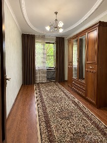Продается 3 комн квартира, 2 этаж, кирпич, центр, Ц 5, Осие, Минор