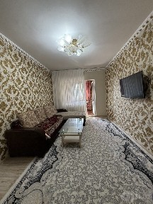 Юнусабад 12 метро Туркестан 2/3/4 балкон 2х6м