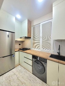 Чиланзар-3 Панель 2в3/1/4 балкон 1,5/3 Ориентир Прокуратура