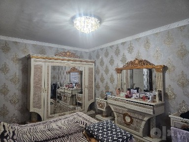 Большая кварт3/3/4,кирпич, 112кв/м, банковский дом, спец. план, три балкона