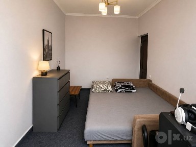 Kuylyuk-5. 2 xonali, 42 m², 4-qavat. Mebel va texnika qoladi.