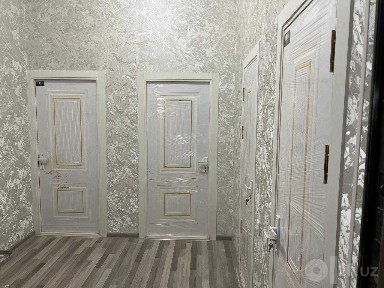 Dom sotiladi 1 xonalik tayyor yevro remont qilingan