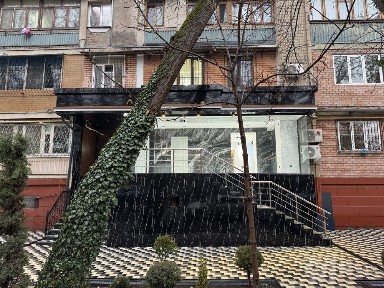 Сдается в аренду помещение/Евро офис вдоль дороги 100м2 - ЦУМ/Мирабад