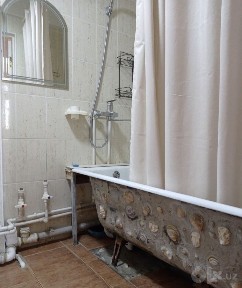Цум метро космонавтов 2х комнатная
