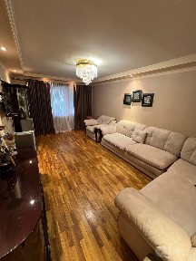 Продам 3 комнатную квартиру в центре Ташкент
