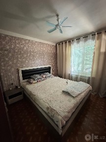 Продам квартиру 4/4/4