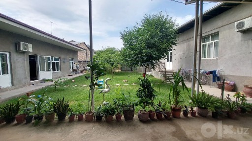 ДОМ. 6 комнат. Участок 6 соток. Янгихает р-н (Сергели). Ор-р: Дустлик