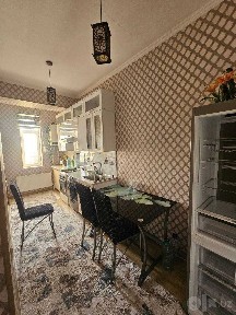 Янги домдан 2 хонали квартира сотилади 6 микрн