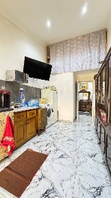 3 ком. квартира (100 м²). 3/10/10. Дом кирпичн. Янгихает р. (Сергели)