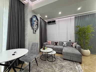 1-комнатная с ремонтом, ЖК Akay City, Дархан, Хамида Олимджана