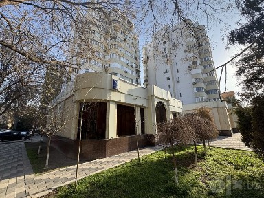 Продается здание на Нукусской яккасарай