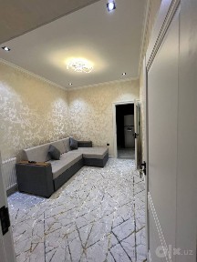 Узбум. 2 комнатная. Евроремонт. 500$