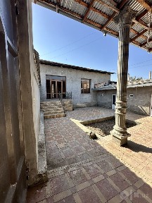 Ховли 2 та оилага Икром шашлик