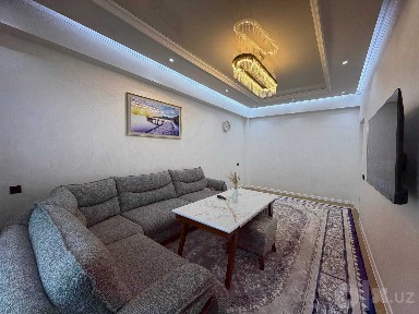 3х комнатная квартира на 12 этаже 85кв/м, в Самарканде
