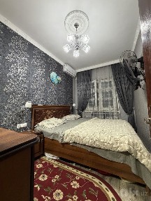 Продаётся Юнусабад 17-кв 2/2/5