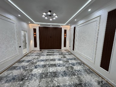 3 xonali xonadon sotiladi 3-qavat 105 m2