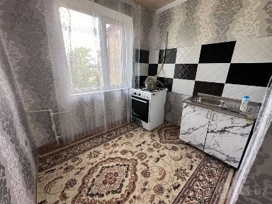Чирчик шахар Аранча Победа 1х 32 кв/м 4 етаж сотилади Нархи 23.000$