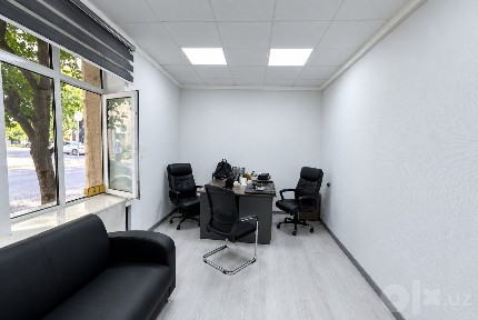 Глинка|Нукусская|Вдоль дороги|84м²|Шоурум|Авиакасса|Салон|Офис|Rent
