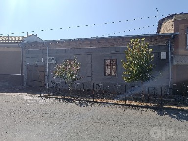 Mevazor mahallada Uy sotiladi kvadrat metri 454