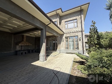 Сдам долгосрочно двух этажный дом на Хасанбае, Зенит