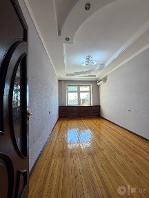 5 комнатная, Банковский дом, кинотеатр Нукус
