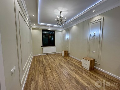 (Yashnabod,Aviasozlar) Авиасозлар-4,ЖК Сафия, своя квартира 2-ком