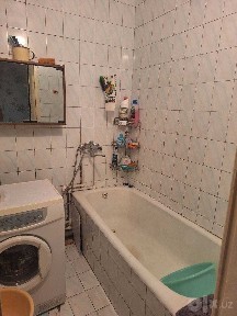 Продаю квартиру. ЮНУСАБАД 10 ДОКА ХЛЕБ 4\4\5