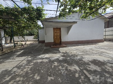 Продается Дом с участком, Буюк ипак йули, Луначарского