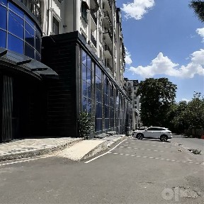 Слаётся Нежилое помещение вдоль дороги 358 кв. м Юнусададский р-н