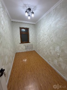 Sebzor 3 xonali uy sotiladi