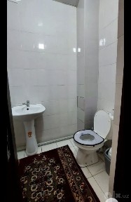 3 xonali kivartira sotiladi