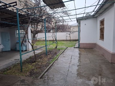 Луночарский, М.Улугбекский р-н! Про-ся 4,24-соток дом 3-комнат