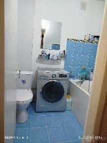 Продаётся квартира 2-х комнатная, 42кв, Таш область, Ахангаран, центр.
