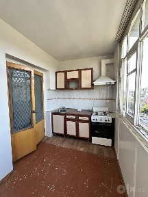 Комфортная квартира в кирпичном доме с большой лоджией