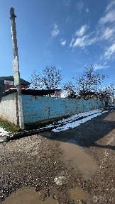 Yer uy sotiladi kelishilgan narhda
