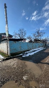 Yer uy sotiladi kelishilgan narhda