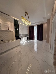 Продам евро дом Мирзо-Улугбекский районе 2,8 соток 3 уровня 400м2